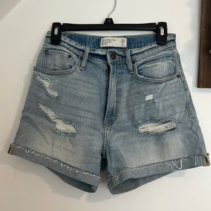 Abercrombie High Rise Short